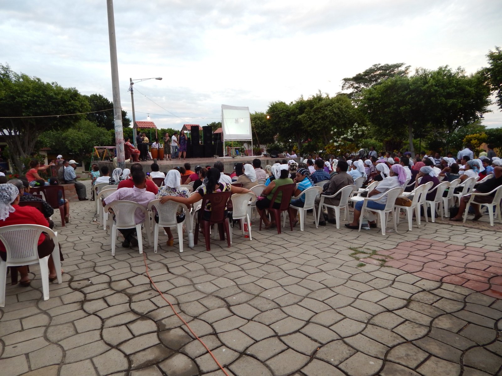 Large gathering at a Christian crusade in Nicaragua